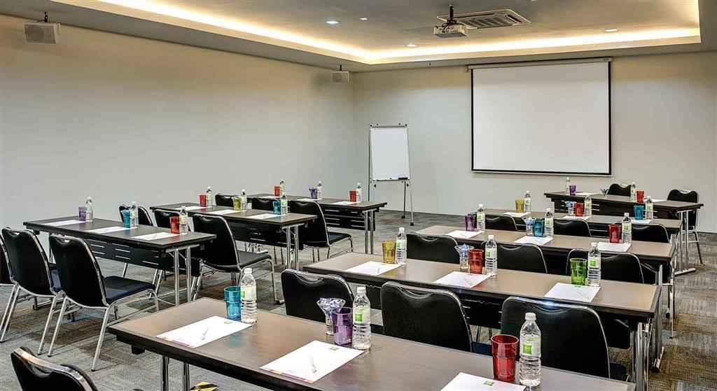 Ibis Styles Kuala Lumpur Fraser Business Park Ngoại thất bức ảnh